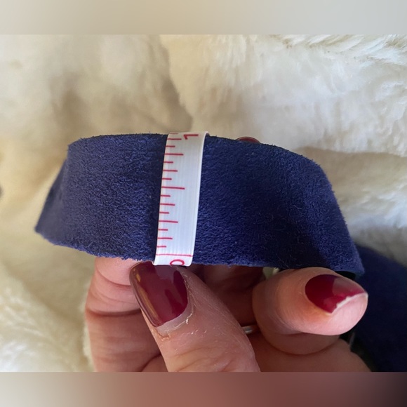 Via Spiga, Blue Suede Tri-strap w/ ankle strap, sandal. Sz 7 M. - Picture 8 of 10